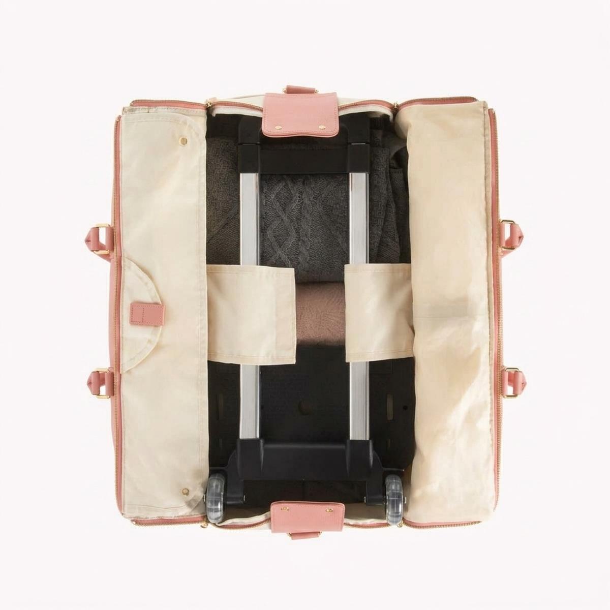 Bag opening completely flat at 180 degrees
